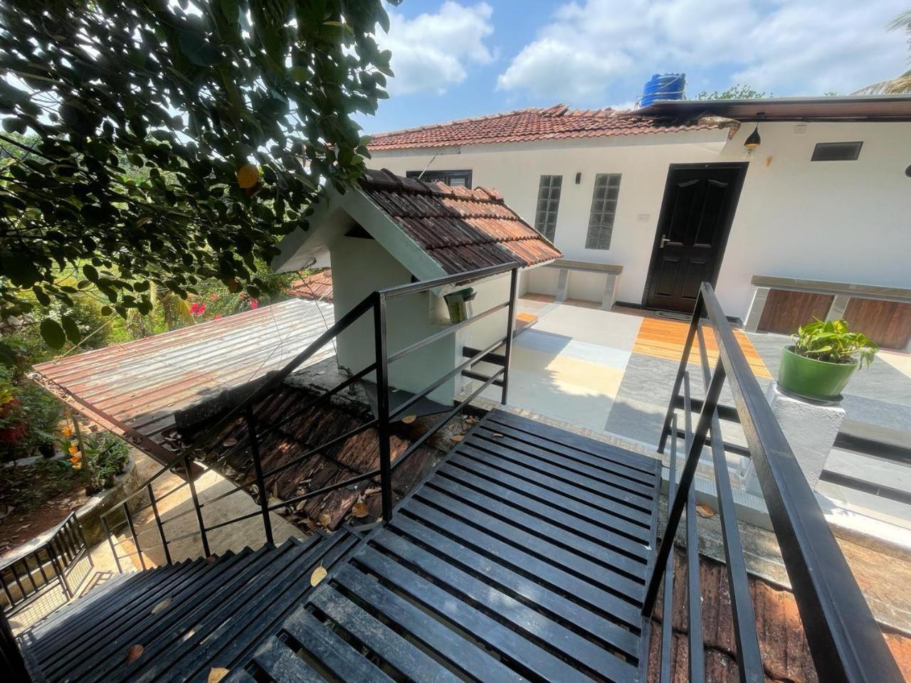 Tjmaryland Villa Pinangode Exteriér fotografie